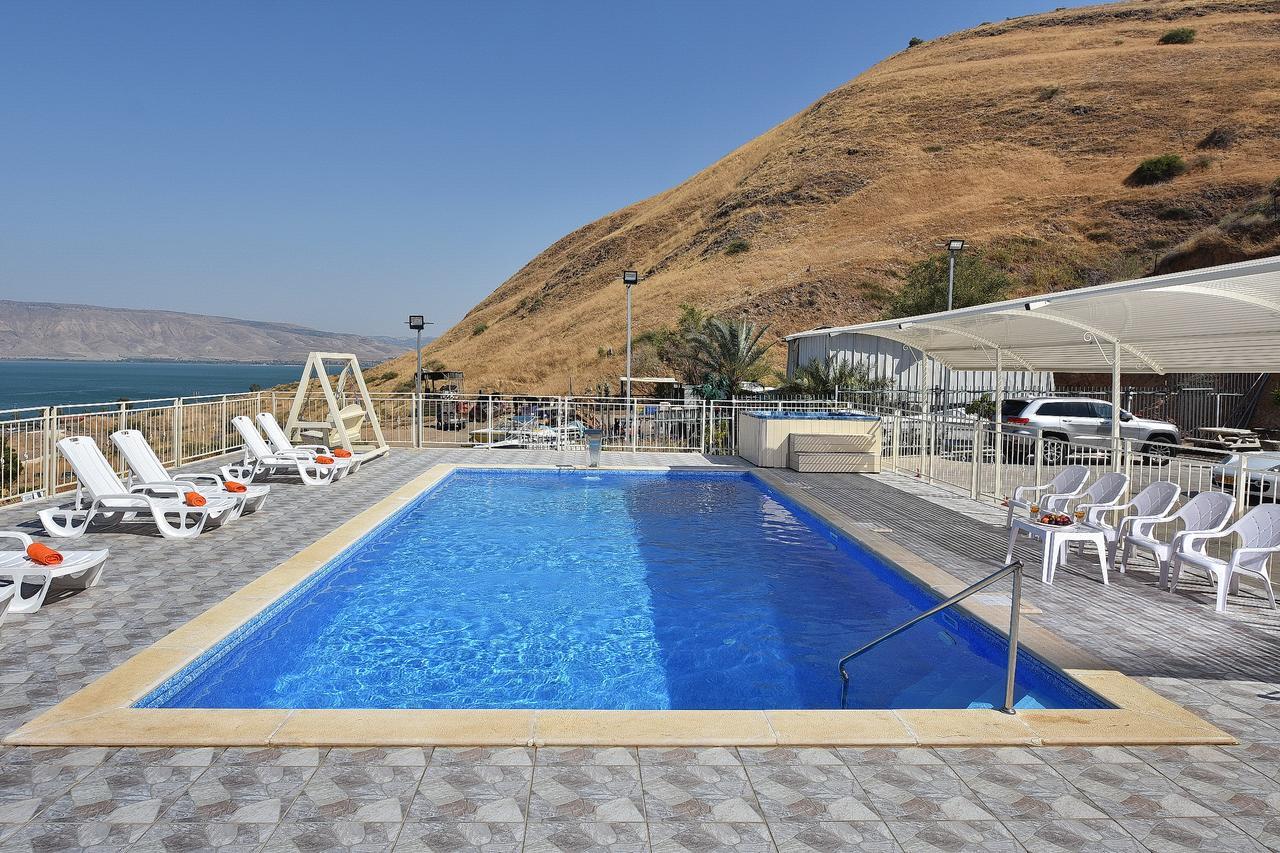 אחוזת חוף כנרת Kinneret Village Tiberias Eksteriør billede